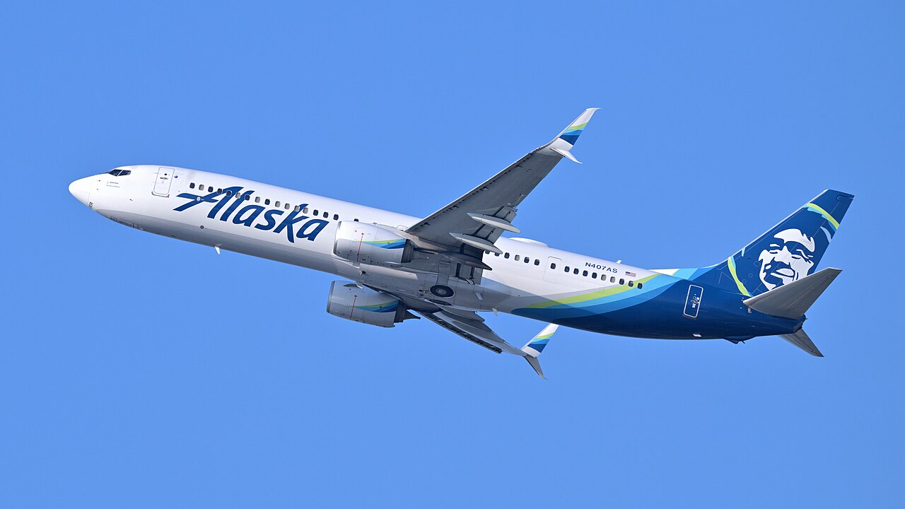 What Is a Virtual Airline and How Does It Work?